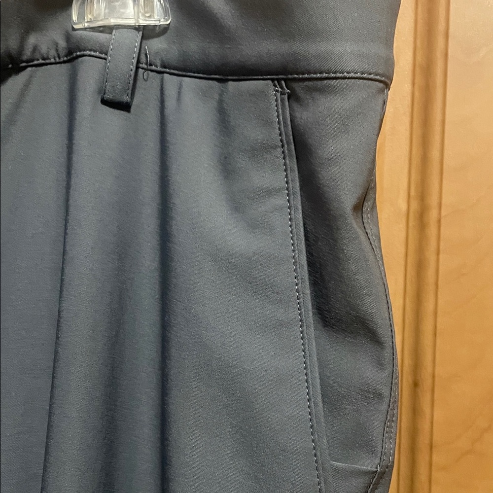 Greg Norman Performance Gray Men's Golf Dress Pants 42 x 30 - Picture 4 of 11